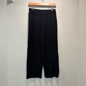 Time and Tru Black Knit SET / TOP & BOTTOMS size M 8-10